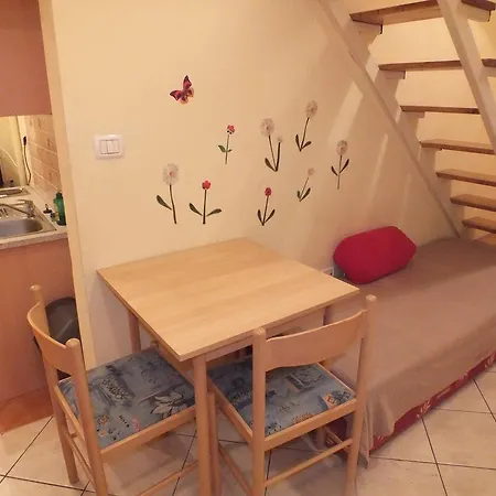 Duplex Apartment *